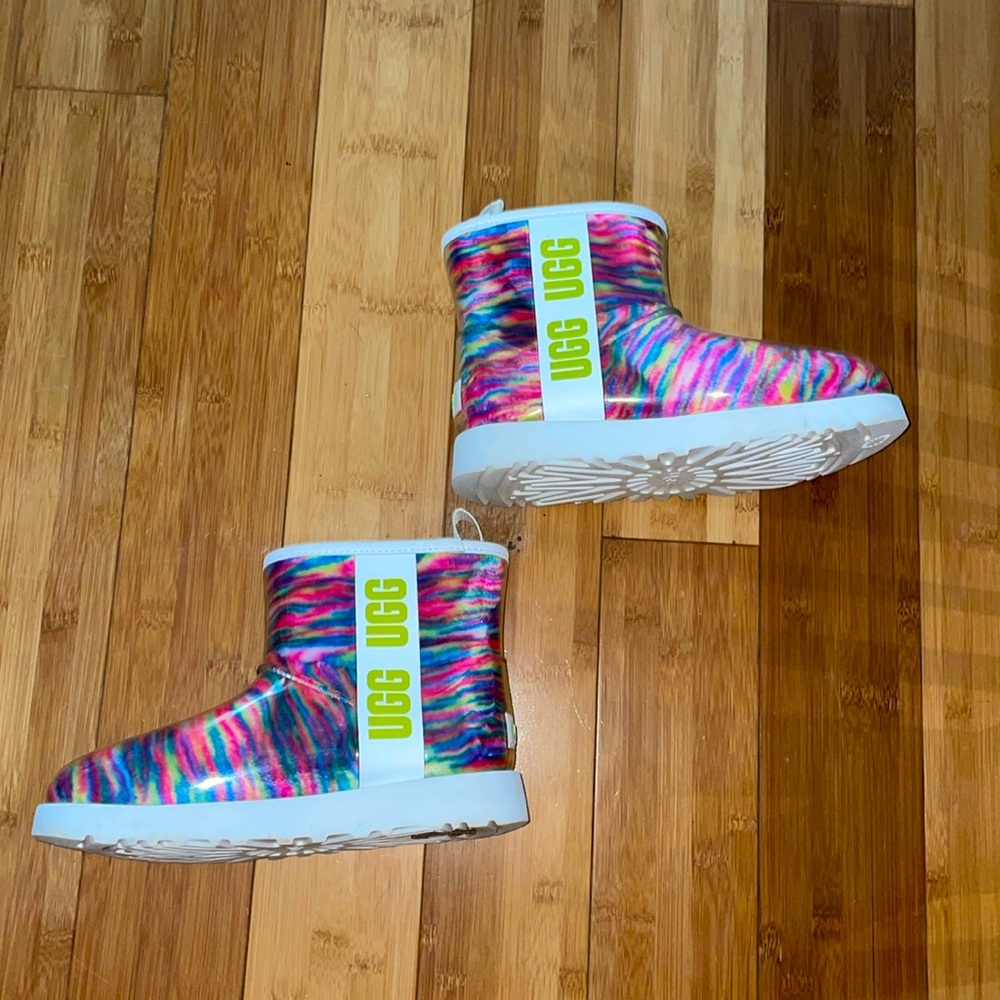 Multi color UGG rubber rain boots